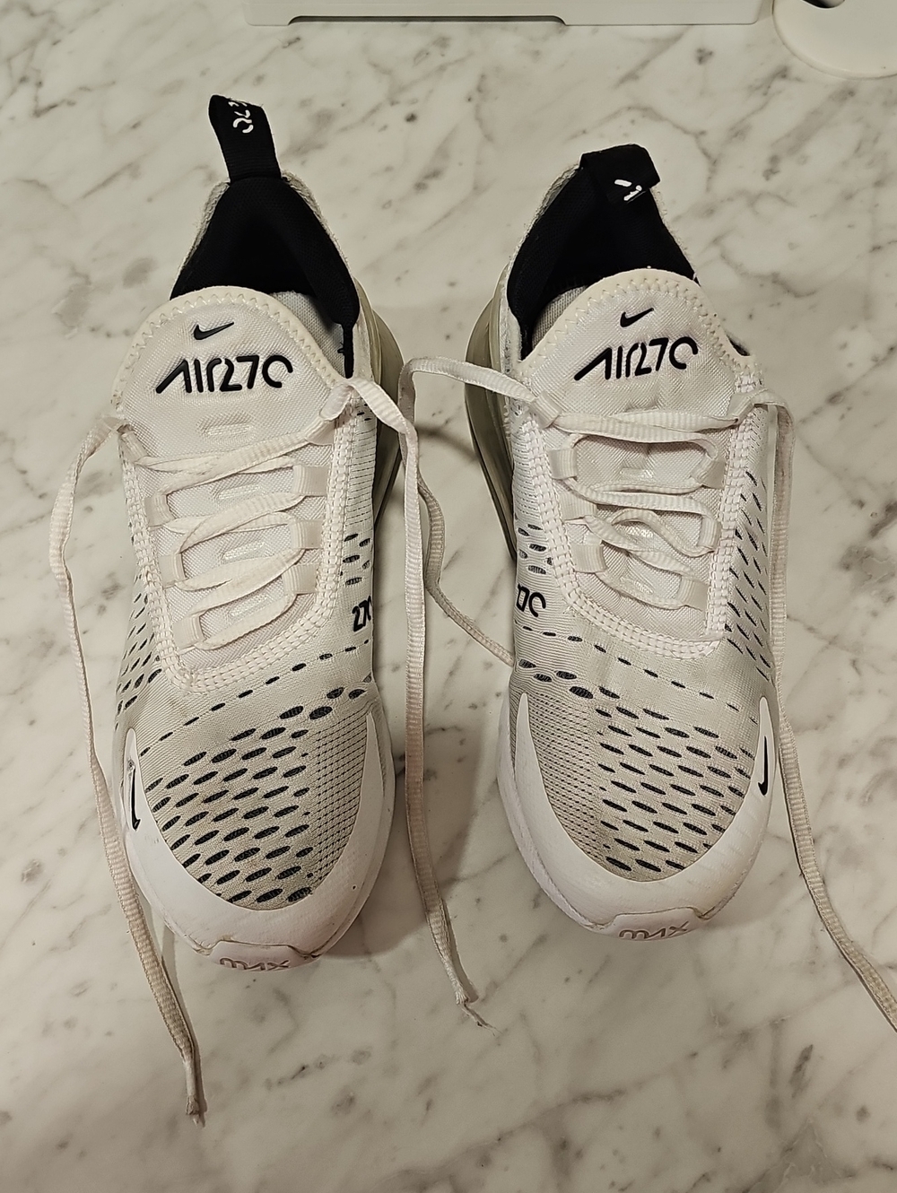 Nike Air270 Women’s White and Black Athletic Sneakers
